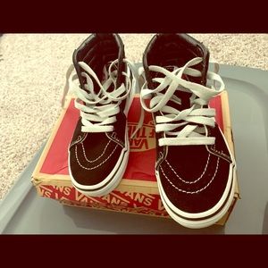 youth size 1 Vans